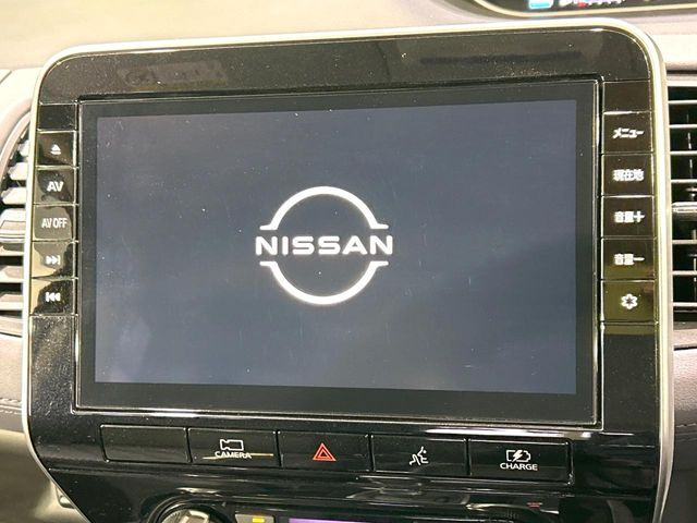 �y����10�^�i�r�z�l�C�̏����i�r�𑕔��B�I�[�f�B�I�@�\���[�����Ă���ABluetooth�ڑ�����΂������̃X�}�z��MP3�v���C���[�̉��y���Đ��\!�����̉^�]������Ɋy�����Ȃ�܂�!!