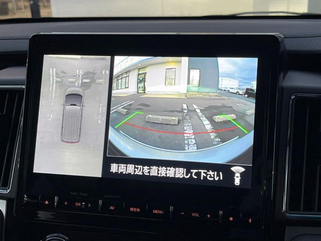 �y�}���`�A���E���h���j�^�[�z��p�̃J�����ɂ��A�ォ�猩���낵���悤�Ȏ��_��360�x�N���}�̎��͂��m�F���邱�Ƃ��ł��܂������p�������m�F���₷���A�����ꏊ�ł̐؂�Ԃ��⒓�Ԃ��X���[�Y�ɍs���܂��B