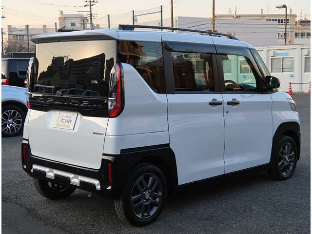 デリカミニT プレミアム 4WD