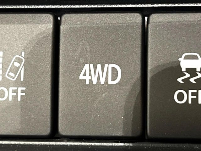 4WD�̂��Ԃł��̂ŁA�ᓹ�ł����S�ł���~��n�n��ɂ��Z�܂��̕��ȊO�ɂ��A�E�B���^�[�X�|�[�c����̕���~��n��֋A�Ȃ����@�������ɂ���������!