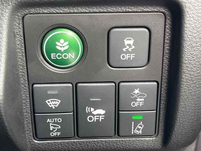 �y�Ԑ��ێ��x���V�X�e���z�������H���s���A�Ԑ�����͂ݏo�������Ȏ��ɃX�e�A�����O�𐧌�B�����S�E���S�ȉ^�]���T�|�[�g���Ă���܂�!