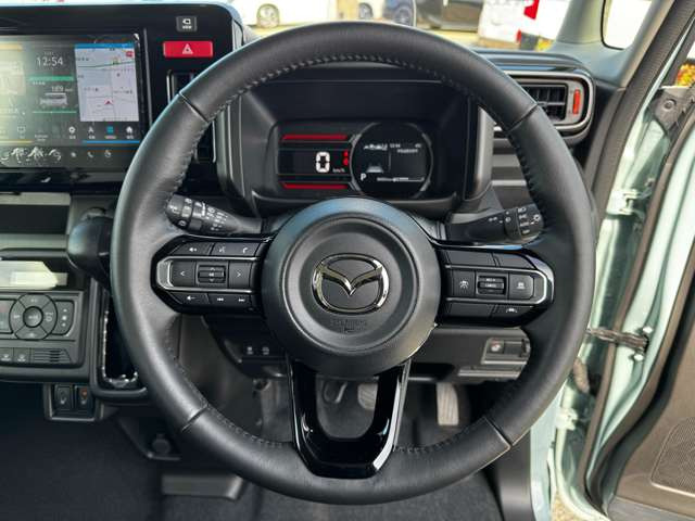 ���W����ɂ͍��i���̒��ÎԂ�V�Ԃ��������ł����W���䐔100��̑�^�W����֐��񂲗��X����������