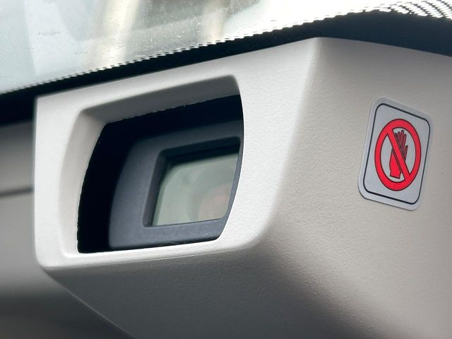 �y�A�C�T�C�gVer2�z�O���̎ԗ��������m���A�Փ˂������Ȏ��͌x��Œ��ӂ𑣂��A�u���[�L�𓥂ޗ͂��T�|�[�g�B�u���[�L�𓥂߂Ȃ������ꍇ�͏Փ˔�Q�y���u���[�L���쓮�A�Փˉ�����T�|�[�g���܂��B