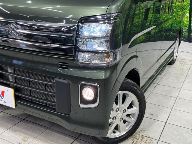 �yLED�w�b�h���C�g�z���V����ԑ��s�����ǍD�Ȏ��E���m�ۂ����S���ĉ^�]�ł��鍂�P�xLED�w�b�h���C�g�𑕔�!�_�����x�������A����d�͂��}�����Ă��܂��B