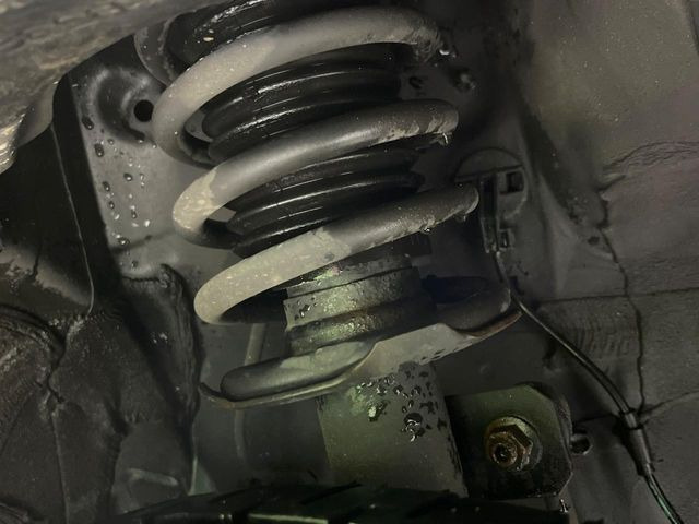 ����肪���ꂢ�Ȃ����ɁA�h�K���H�̎{�H���I�X�X���B�~��n��͂������A���ݕ��ɂ��Z���̕���A��Ń}�����E�E�B���^�[�X�|�[�c���������ɂ��D�]���������Ă���܂��B