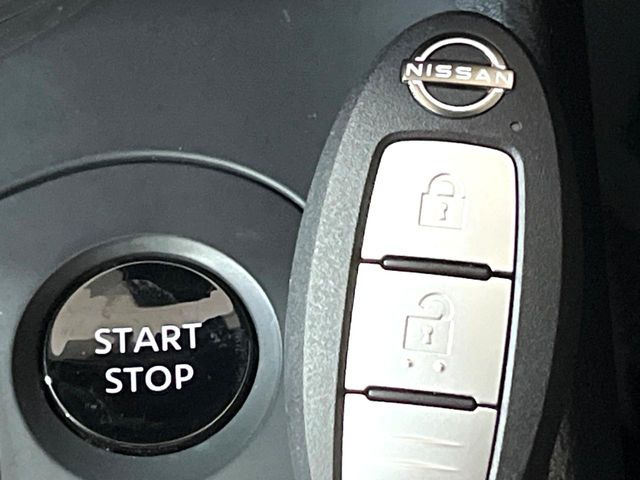 �y�C���e���W�F���g�L�[�z�J�o����|�P�b�g�ɓ��ꂽ�܂܂ł��h�A�̎{���E�������\�ȃX�}�[�g�L�[�𑕔��B�G���W���̃I���E�I�t�����J�M�����o���K�v����������Ƃ��Ă��֗��ł���