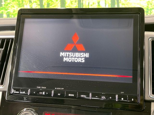 �y�����i�r�z�l�C�̏����i�r�𑕔����Ă���܂��B�i�r�̎g���₷���͂������A�I�[�f�B�I�@�\���[��!�L�����v�◷�s�͂������A�ʋ΂┃�����ȂǕ��i�̃h���C�u���y�����Ȃ�͂���