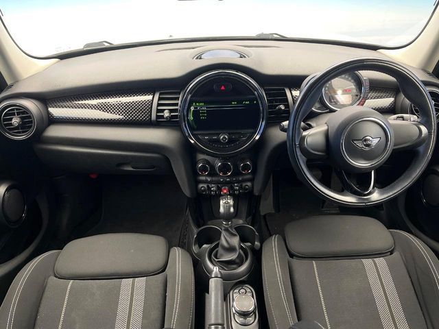 �A���ԃO���[�v���݌ɐ���2,000��!�S���̌n��X���烁�[�J�[�E�Ԏ��킸���Љ�o����̂ŁA���Ȃ��Ƀs�b�^���̂��Ԃ�������͂��ł���܂��͂��₢���킹��������