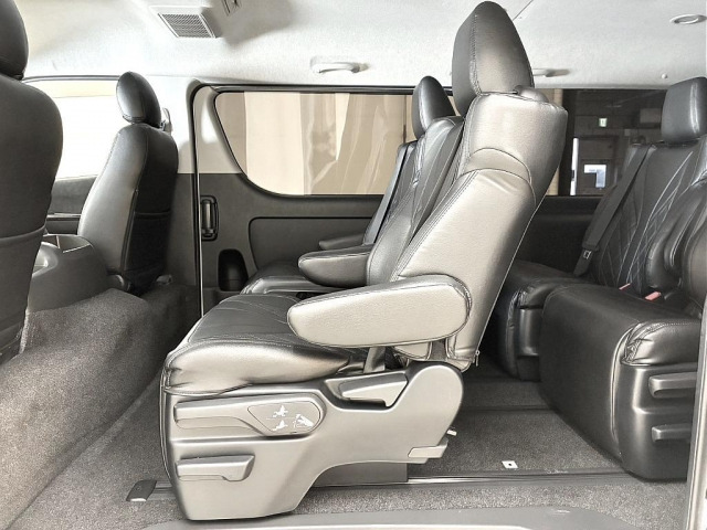 ハイエース2.7 GL ロング ファインテックツアラー 4WD