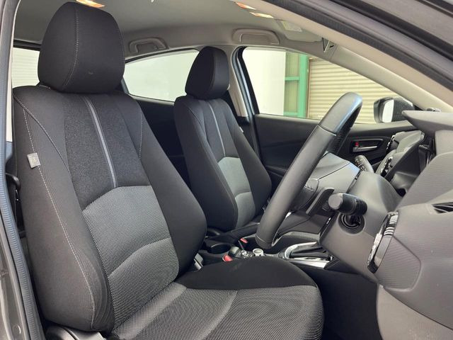 �^�]�ȃV�[�g���͎g�p�������Ȃ��A�ǍD�ȏ�ԂƂȂ��Ă��܂��B���J�Ɏg���Ă������Ƃ��悭�킩��܂��ˁB