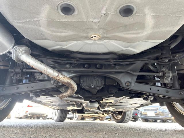 ����肪���ꂢ�Ȃ����ɁA�h�K���H�̎{�H���I�X�X���B�~��n��͂������A���ݕ��ɂ��Z���̕���A��Ń}�����E�E�B���^�[�X�|�[�c���������ɂ��D�]���������Ă���܂��B