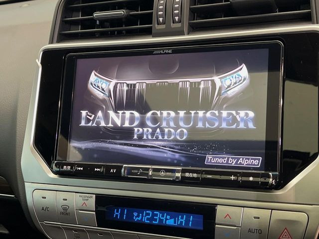 【BIG-X9インチナビ】人気の大画面BIG-Xナビを装備。専用設計で車内の雰囲気にマッチ!ナビ利用時のマップ表示は見やすく、テレビやDVDは臨場感がアップ!いつものドライブがグッと楽しくなります♪