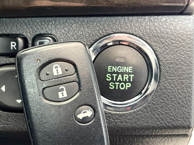 �y�L�[���X�z�������ꂽ�ꏊ����ł��{�^����Ńh�A�̊J���E�{�����ł���̂łƂ��Ă��֗�!�h�A�̌�������ɏ������邱�Ƃ�����܂����