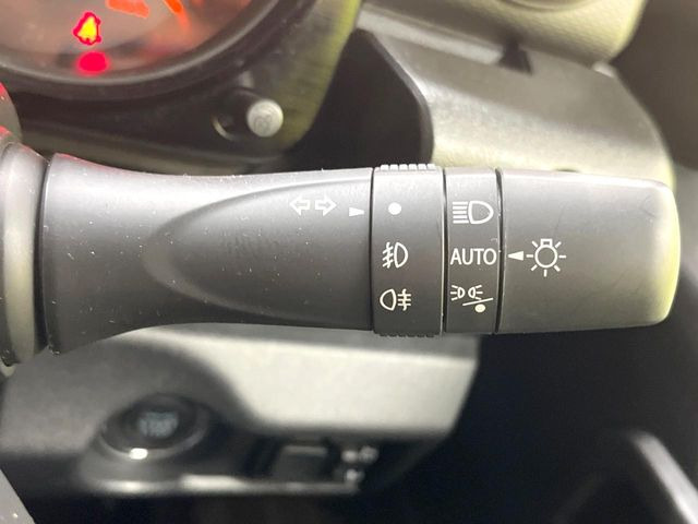 �y�I�[�g���C�g�z����̖��邳�ɉ����Ď����Ńw�b�h���C�g�̓_���E�������ł���@�\�ł�!���C�g�̕t���Y��E�����Y��Ȃǂ������Ȃ�A�J�̓���[���̑��s�����S!�g���l���ʉߎ����֗��ł���