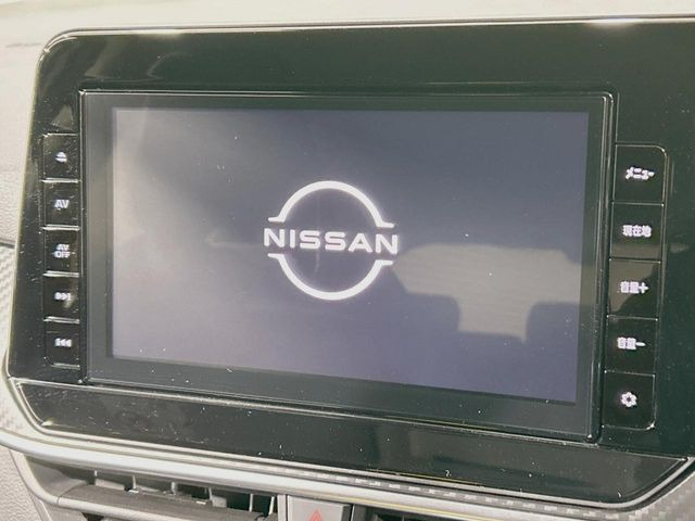 �y���[�J�[�����i�r�z�C���e���A�ɗn�����ރX�^�C���b�V���ȁu��p�݌v�v���[�J�[�i�r�𑕔��􎋔F���⑀�쐫�ȂǊ�{���\�ɂ��D��A���㎿�ȃJ�[���C�t�����y���݂��������܂��B