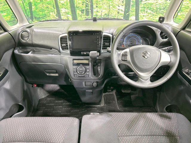 スペーシアカスタムXS デュアルカメラブレーキサポート