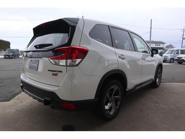 フォレスター1.8 STI スポーツ 4WD