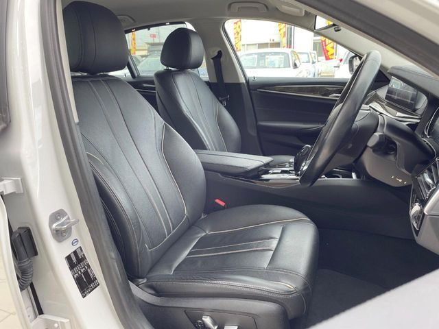 ���V�[�g�̎g�p��:�j��E�ւ�������Ȃ��A�����̒ʂ肫�ꂢ�ȏ�Ԃ��ێ����Ă���܂��B�܂��A�����N���[�j���O�E�R�[�e�B���O�����p�����������܂��B