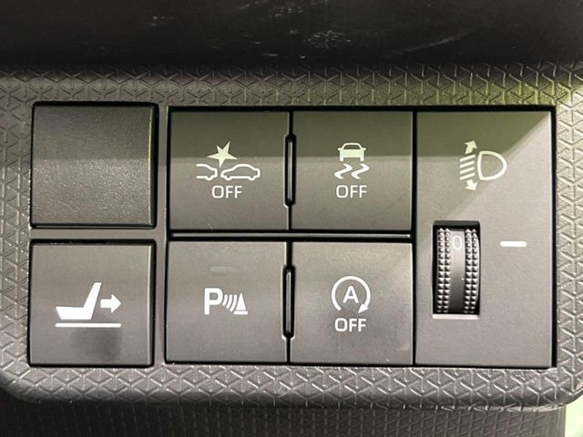 �y������h�~���u�z�ԗ��̉���������m����ƁA�����I�Ɏԗ��̐i�s������ۂ悤�Ɏԗ��𐧌䂵�܂��B�J�̓��ȂǊ���₷���H�ʏ󋵂ł����S�ȉ^�]���\�ł��B