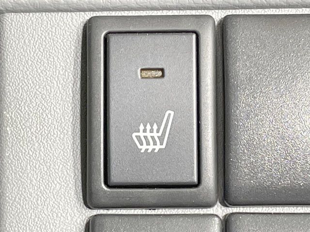 �y�V�[�g�q�[�^�[�z�������ɏd�󂷂�V�[�g�q�[�^�[!�G�A�R����葁�����܂��Ă����̂Ŋ�����̐l�����S�ł��ˁ�G�A�R���̉����͊������邩����A�Ƃ������ɂ����������߂ł��B