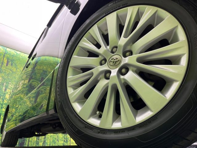 �y����18�C���`�A���~�z�C�[���z�O�ςɃ}�b�`���������A���~�z�C�[���𑕒����Ă���܂��B�e��ЊO�A���~�z�C�[����A�X�^�b�h���X�^�C�����戵�����Ă���܂��B���񂲑��k����������