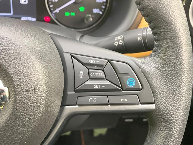 �y�v���p�C���b�g�z�������H�ł̒��������s���y��!!�a�؎��Ə��񑖍s�̃V�[���ŁA�A�N�Z���E�u���[�L�E�X�e�A�����O�������Ő��䂵�A�������^�]�̕��S���y�����Ă���܂���