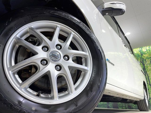 �y15�C���`�A���~�z�C�[���z�O�ςɃ}�b�`�����A���~�z�C�[���𑕒����Ă���܂��B�e��A���~�z�C�[����A�X�^�b�h���X�^�C�����戵�����Ă���܂��B���񂲑��k����������