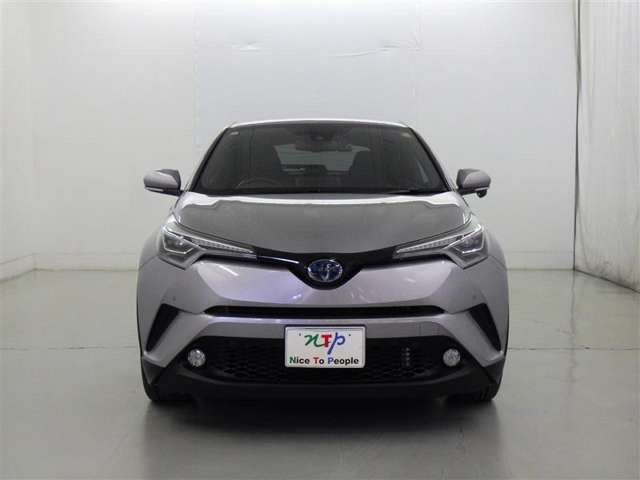 C-HRハイブリッド 1.8 G LED エディション