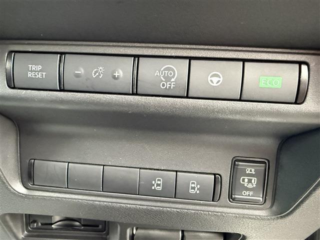 �K���X�R�[�e�B���O�A�i�r�Q�[�V�����AETC�ȂǁA���̑��̃p�[�c�̎��t�������ς���̂����k�������Ă���܂�!!�N���}�̂��Ɖ��ł����C����������!