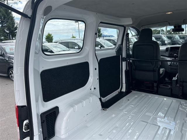 �K���X�R�[�e�B���O�A�i�r�Q�[�V�����AETC�ȂǁA���̑��̃p�[�c�̎��t�������ς���̂����k�������Ă���܂�!!�N���}�̂��Ɖ��ł����C����������!