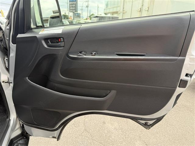 ���C�ɓ���̐������i���o�[�v���[�g��!�������܂��܂��N���܂���!����]�i���o�[�ɂ͒��I�ԍ����������܂��B(333�A555�A777�Ȃ�)���I�̏ꍇ�A����]�ɓY���Ȃ��ꍇ���������܂��B