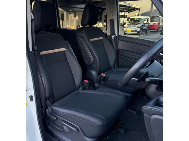 ���q�l�̈��S����ɍl���A���Ђɂ�24���ԃ��[�h�T�[�r�X���s���Ă���܂��B