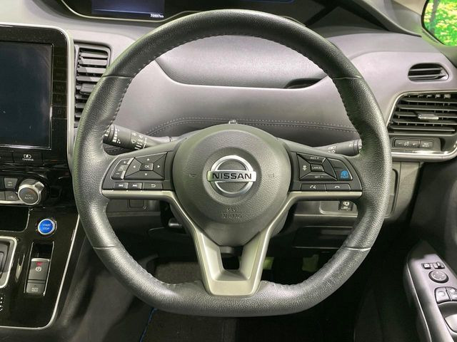 �y�v���p�C���b�g�z�������H�ł̒��������s���y��!!�a�؎��Ə��񑖍s�̃V�[���ŁA�A�N�Z���E�u���[�L�E�X�e�A�����O�������Ő��䂵�A�������^�]�̕��S���y�����Ă���܂���