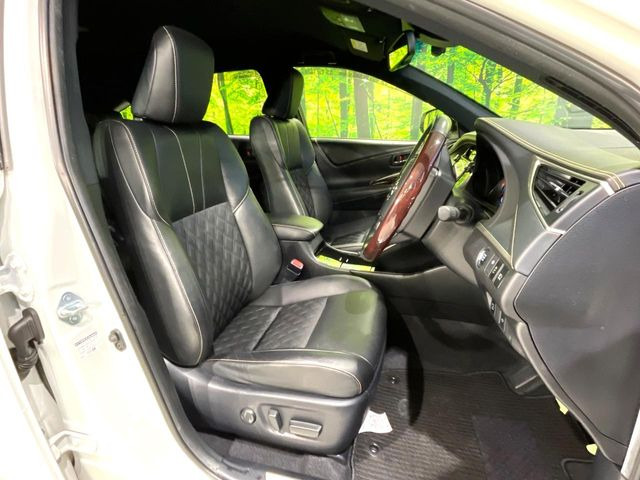 �y���烌�U�[�V�[�g�z����̂ӂ���肪�e�ՂŃ����e�i���X�����ȒP�ȁA�@�\���ɗD��鍇����v���̗p�����㎿�ȃV�[�g�ł��B����S�n���悭�A���������ӂ��S�n�ǂ��ԓ���Ԃ����o���Ă���܂��B