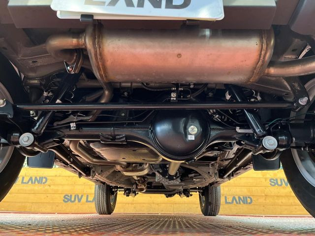 ����肪���ꂢ�Ȃ����ɁA�h�K���H�̎{�H���I�X�X���B�~��n��͂������A���ݕ��ɂ��Z���̕���A��Ń}�����E�E�B���^�[�X�|�[�c���������ɑ�ύD�]���������Ă���܂��B