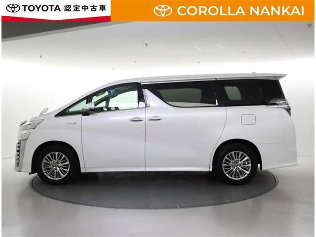 ヴェルファイアハイブリッド 2.5 ZR E-Four 4WD