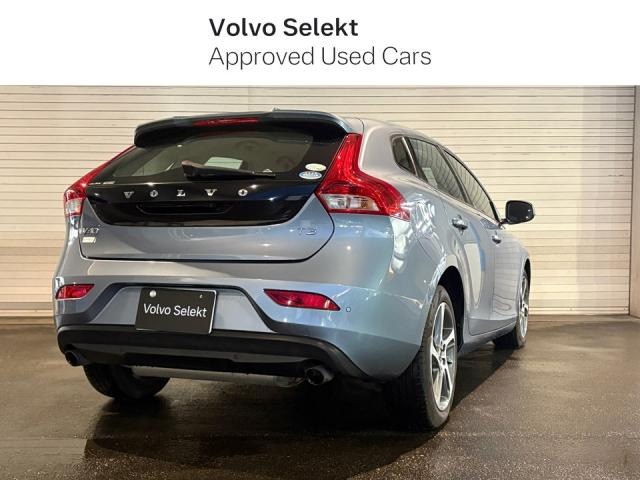 V40T3 モメンタム