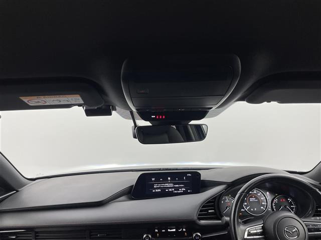 MAZDA3ファストバック1.8 XD ブラックトーンエディション