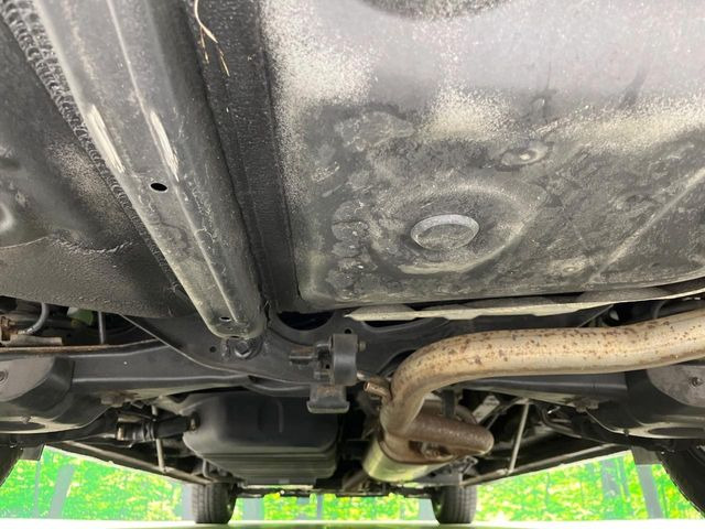 下回りがきれいなうちに、防錆加工の施工がオススメ。降雪地域はもちろん、沿岸部にお住いの方や、趣味でマリン・ウィンタースポーツをされる方にご好評いただいております。