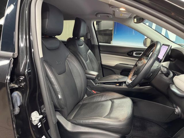 ���V�[�g�̎g�p��:�j��E�ւ�������Ȃ��A�����̒ʂ肫�ꂢ�ȏ�Ԃ��ێ����Ă���܂��B�܂��A�����N���[�j���O�E�R�[�e�B���O�����p�����������܂��B