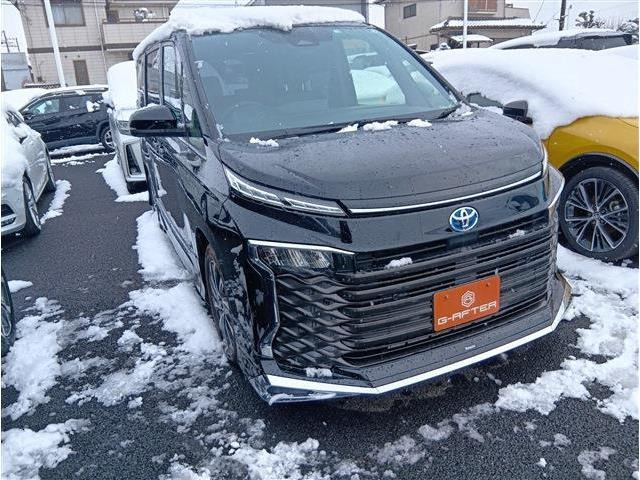 ヴォクシー1.8 ハイブリッド S-Z