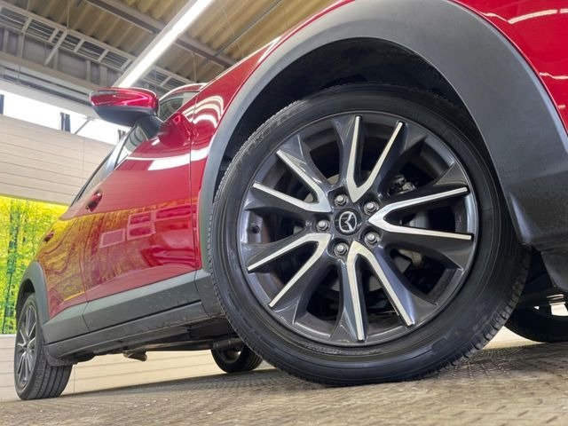 �y����18�C���`�A���~�z�C�[���z�O�ςɃ}�b�`���������A���~�z�C�[���𑕒����Ă���܂��B�e��ЊO�A���~�z�C�[����A�X�^�b�h���X�^�C�����戵�����Ă���܂��B���񂲑��k����������