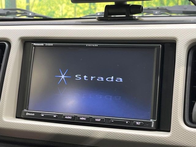 �y�i�r�Q�[�V�����z�g���₷���i�r�ŖړI�n�܂ł�������ē����Ă���܂��B�e��I�[�f�B�I�Đ��@�\���[�����Ă���A���Ԃ̉^�]������Ɋy�����Ȃ�܂�!!