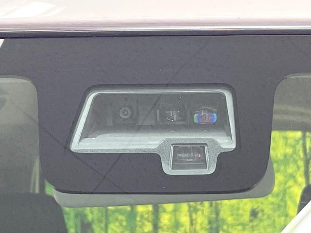 �y�X�Y�L �Z�[�t�e�B�T�|�[�g�z���s���ɑO���̎ԗ�����F�����A�Փ˂������Ȏ��͌x��ƃu���[�L�ŏՓˉ���Ɣ�Q�y�����A�V�X�g�B�����S�Ƀh���C�u�����y���݂��������܂��B