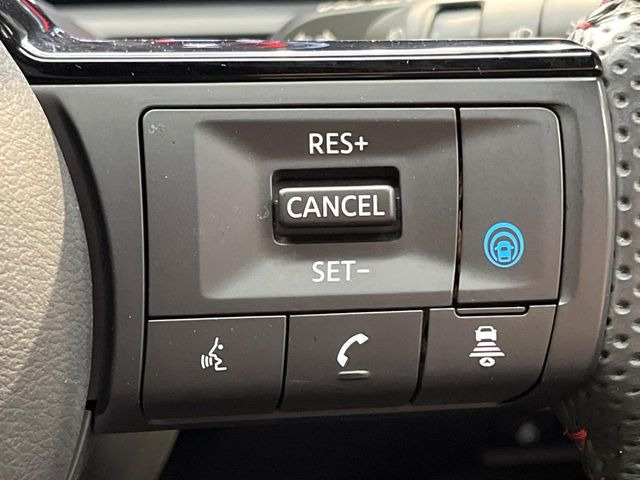 �y�v���p�C���b�g�z�������H�ł̒��������s���y��!!�a�؎��Ə��񑖍s�̃V�[���ŁA�A�N�Z���E�u���[�L�E�X�e�A�����O�������Ő��䂵�A�������^�]�̕��S���y�����Ă���܂���