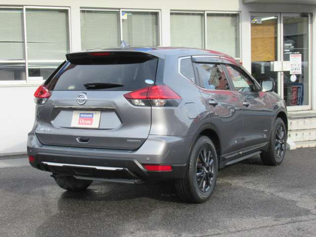 エクストレイル2.0 20Xi ハイブリッド