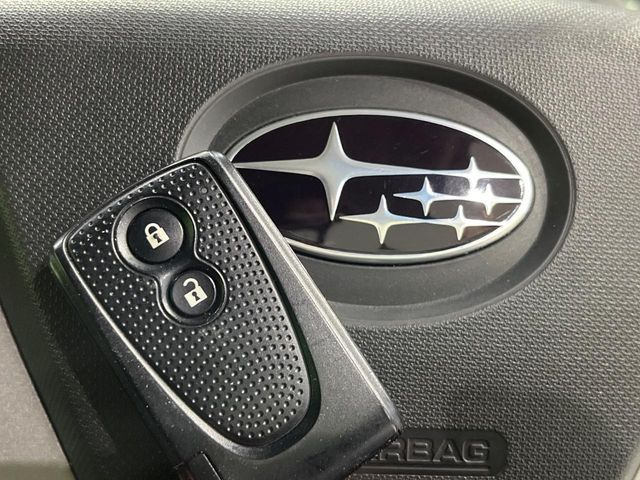 �y�A�N�Z�X�L�[&�v�b�V���X�^�[�g�z�J�o����|�P�b�g�ɓ��ꂽ�܂܂ł��h�A�̎{���E�������\�ȃX�}�[�g�L�[�𑕔��B�G���W���̃I���E�I�t�����J�M�����o���K�v�������A�{�^�����v�b�V�����邾����OK��