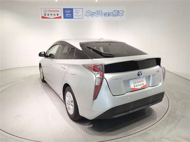 プリウス1.8 S セーフティ プラス