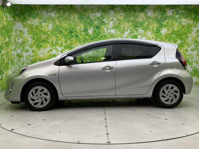 アクア1.5 S スタイルブラック