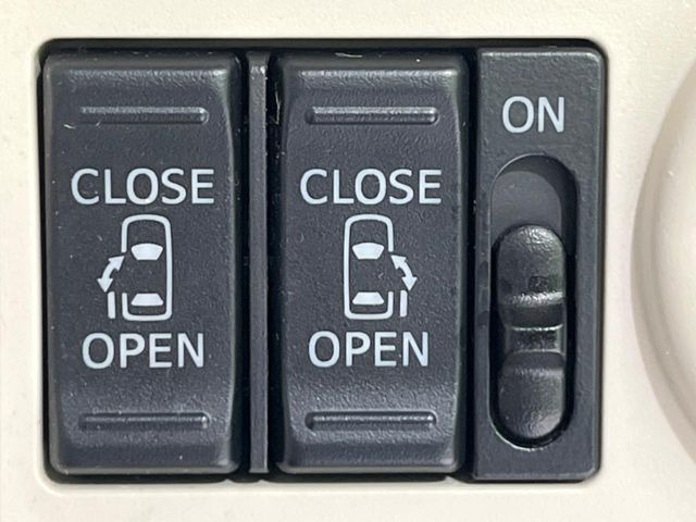 �y�����p���[�X���C�h�h�A�z�X�}�[�g�L�[��^�]�Ȃ̃X�C�b�`�Ō�ȗ����X���C�h�h�A�̊J���\���d��������͂����ăh�A���J����K�v�������A�����Ȃ��q�l�ł��ȒP�ɊJ���߂ł����K�ł���